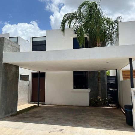 הוילה מרידה Residencia “Sac Uh” מראה חיצוני תמונה